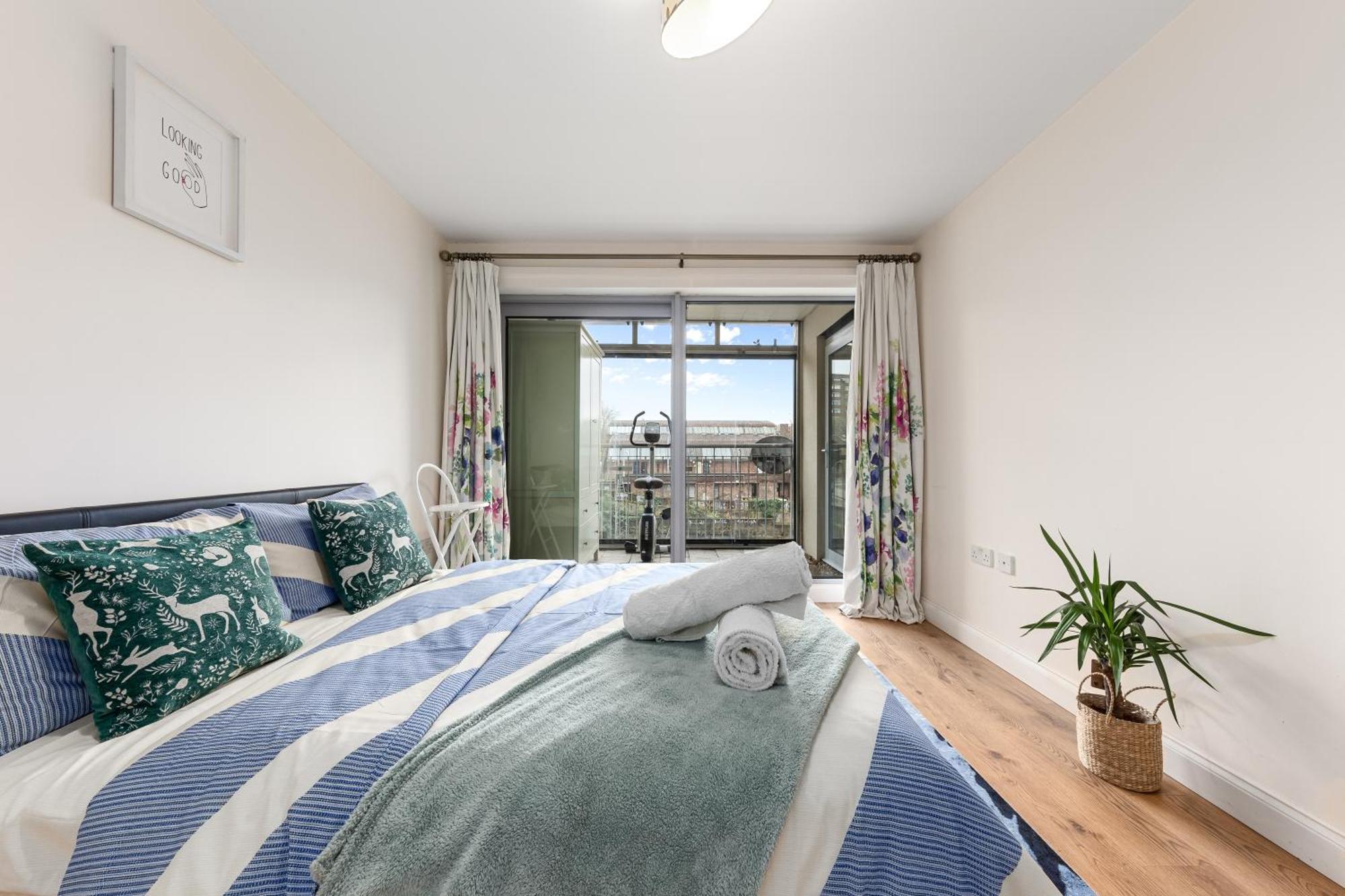 Апартаменты Modern Spacious 1 Bedroom Flat In Camden